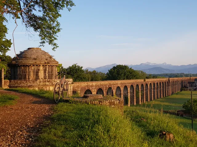 Acquedotto Nottolini