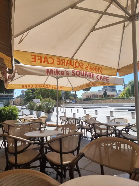 Mike's Square Cafe