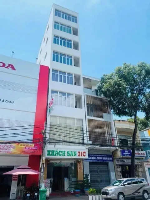 KHÁCH SẠN 31C