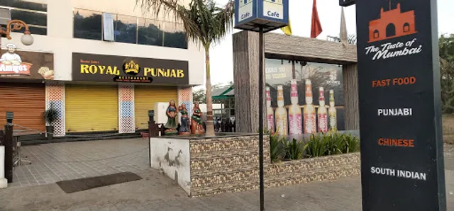 2 Amigos Fast-food corner