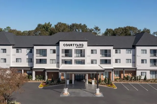 Courtyard by Marriott Dothan
