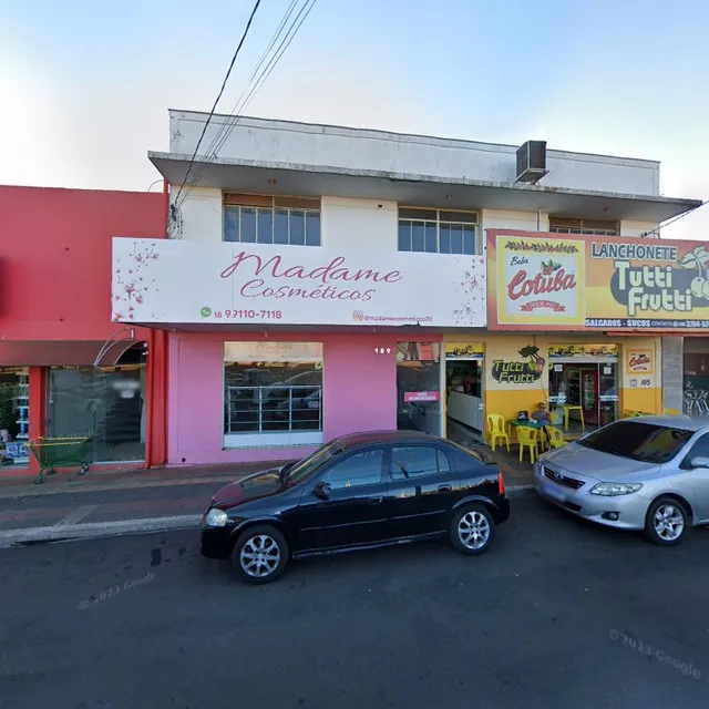 Tutti Frutti Sucos E Salgados