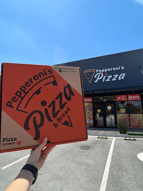 Pepperonis Pizza & Bread