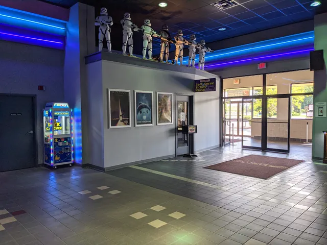 Atlas Cinemas Diamond Center 16