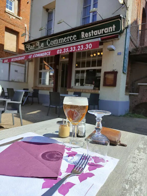 Bar Le Commerce Restaurant