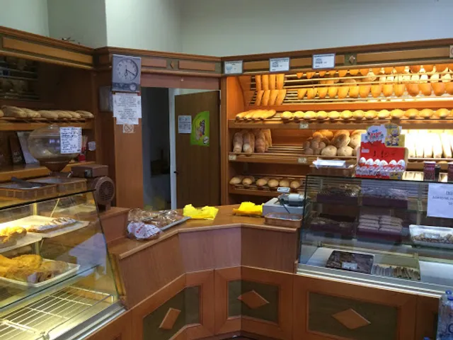 Bakery "O Asomatos"