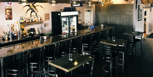 Zachry's Riverhouse (No Reservations)