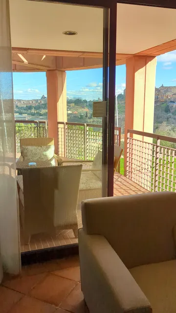 HOTEL CIGARRAL EL BOSQUE