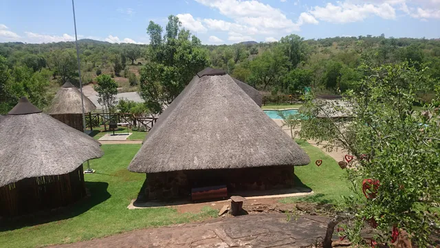 Thandabantu Game Lodge