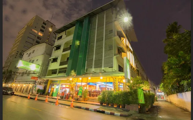 Woraburi Sukhumvit Hotel & Resort
