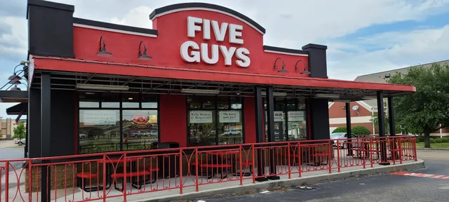 Turtle Creek Crossing