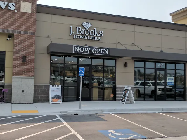 J Brooks Jewelers