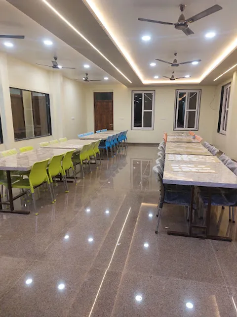 Gopal Saini restaurant