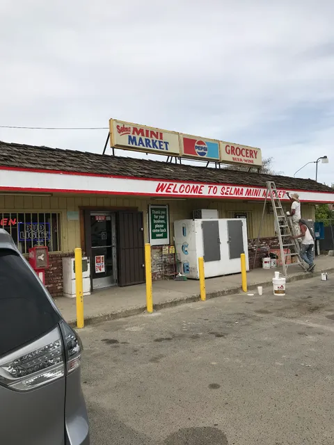 Selma Mini Mart
