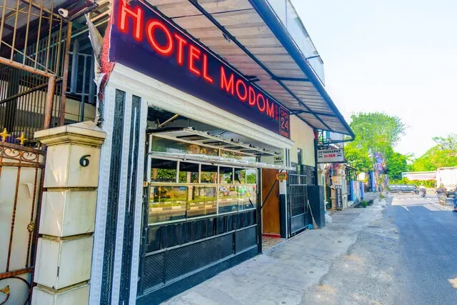 OYO 93132 Modom Homestay Near RS Islam Jakarta Pondok Kopi