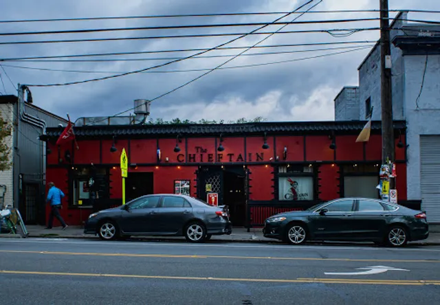 Chieftain Irish Pub & Restaurant