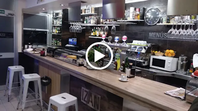 CAFETERÍA IZAN.