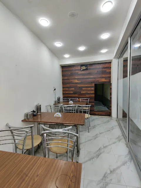 de Linzz cafe and restaurant