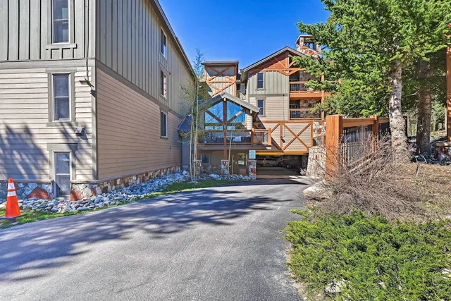 Ski Watch Condo by Ski Colorado Vacation Rentals