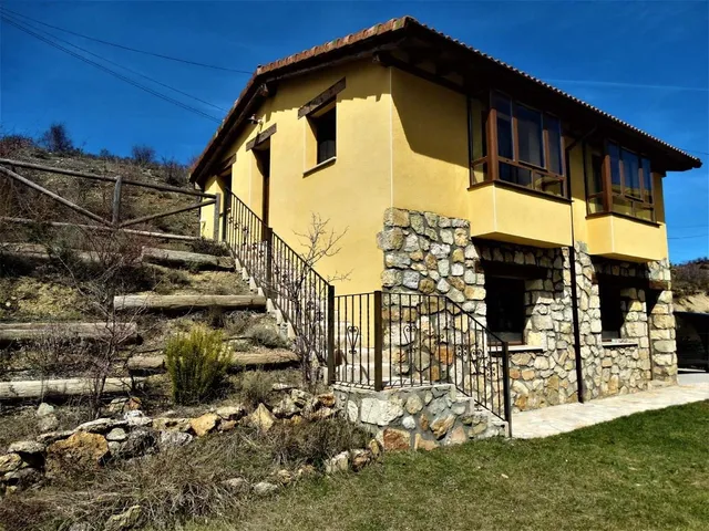 THE HIGH Majadal TAJO