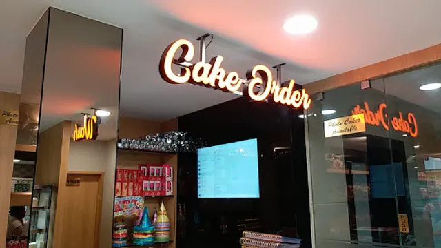 New Henry & Wolsey Bakery