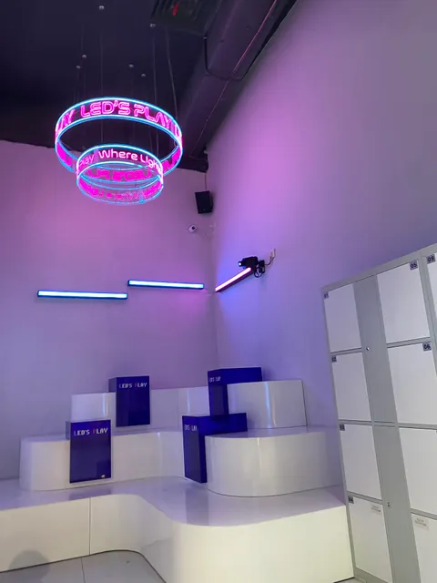 LED'S PLAY One Batam Mall