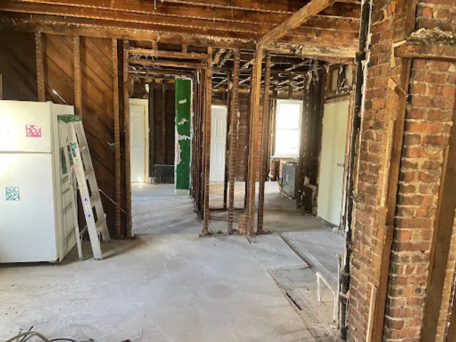 Lincoln Gourmet Deli