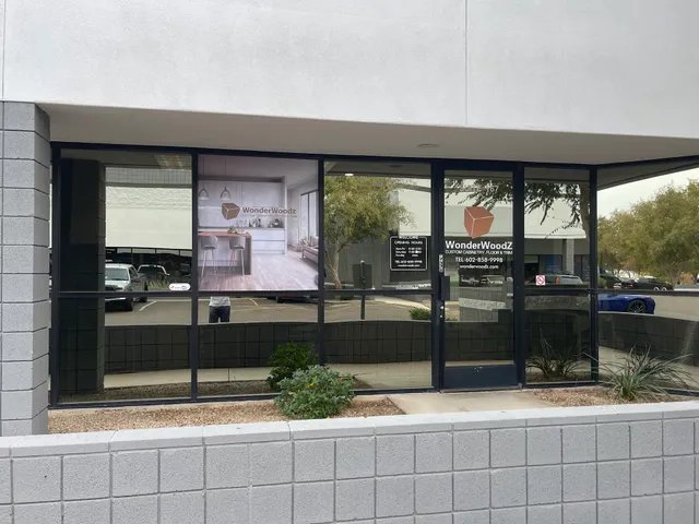 Wonderwoodz Cabinets & Vinyl Flooring