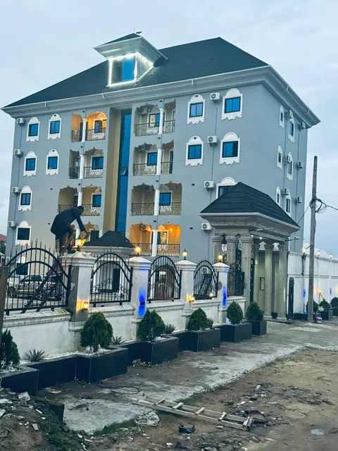 Premium Stars Guest House