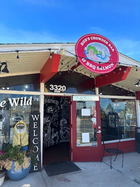 Bob's Chowder Bar & BBQ Salmon