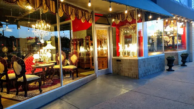 Somewhere In Time Antique Gallery