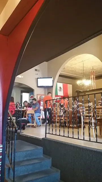 Sanchez Plaza Mexican store