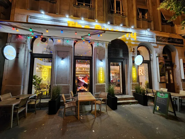 The Burgery Pub & more