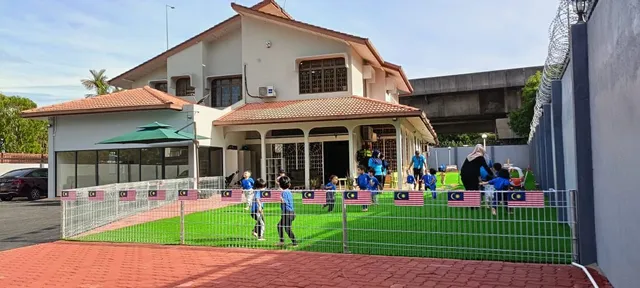 Little Playhouse Preschool and Childcare Centre @ Jalan Mesra