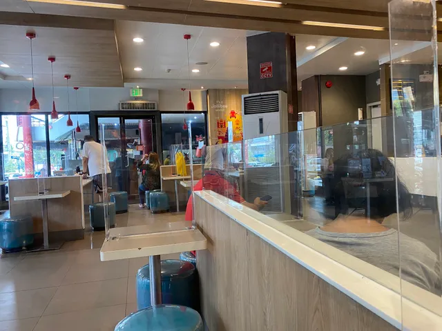 Jollibee Metrolane Complex