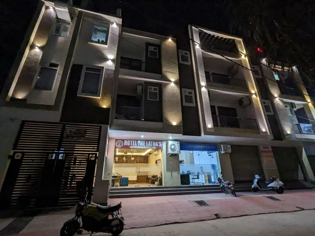 Hotel The Latha's