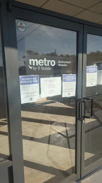Metro by T-Mobile 27 NW US-19