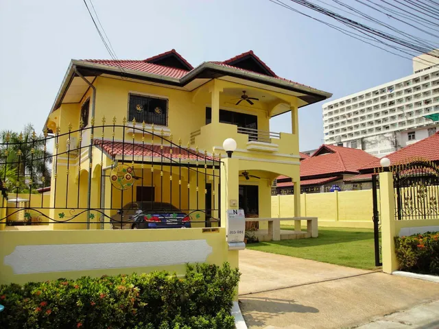 Royal Park Village Jomtien