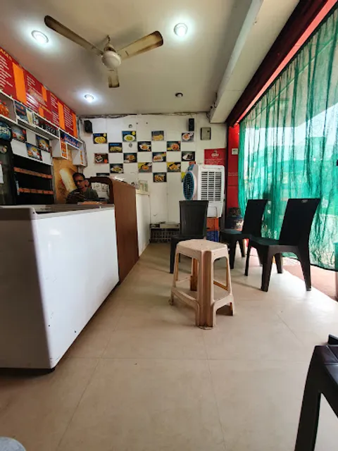 Goli Vada pav Gondia