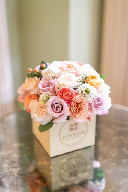 JoyBox Fine Flowers