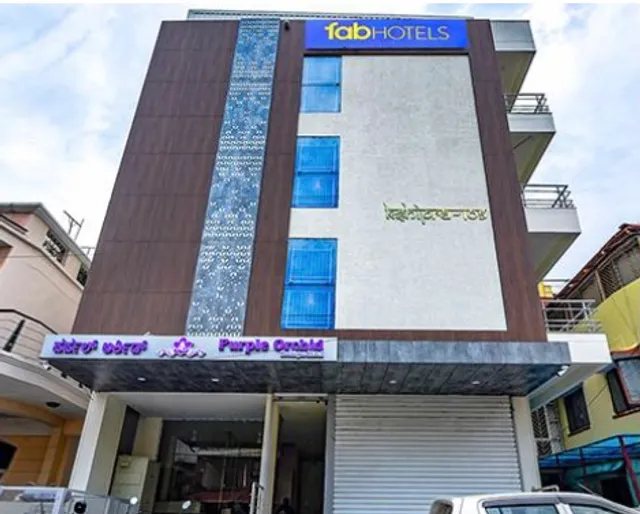 FabHotel Purple Orchid