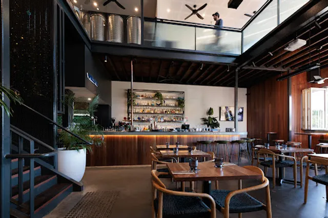 Wharf St. Distillery Restaurant