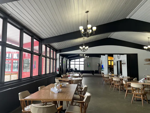 The Local Bar & Grille