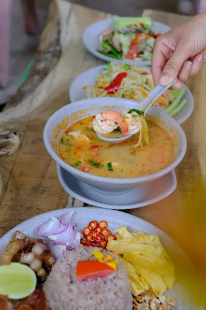 AROI Thai Food by Sukhumvit