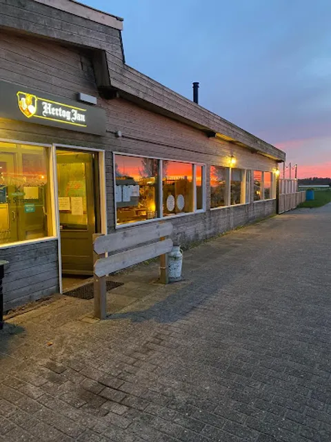 Strandpaviljoen 't oude strandhuys Workum