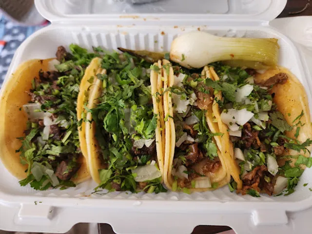 TACOS EL BRONCO FOOD TRUCK