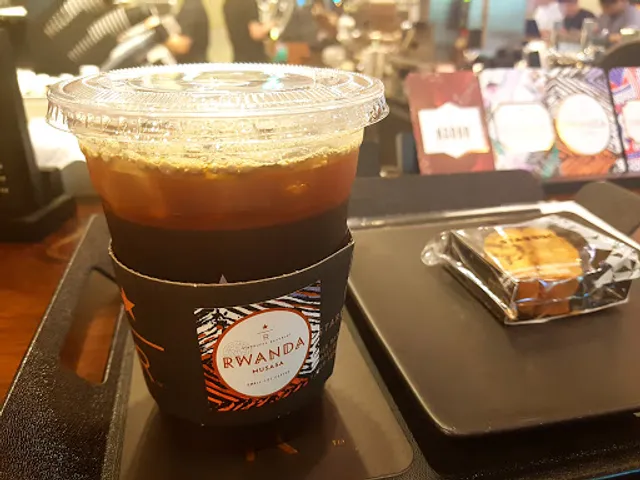 Starbucks, Worldmark centum