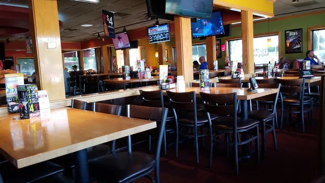 Applebee's Grill + Bar