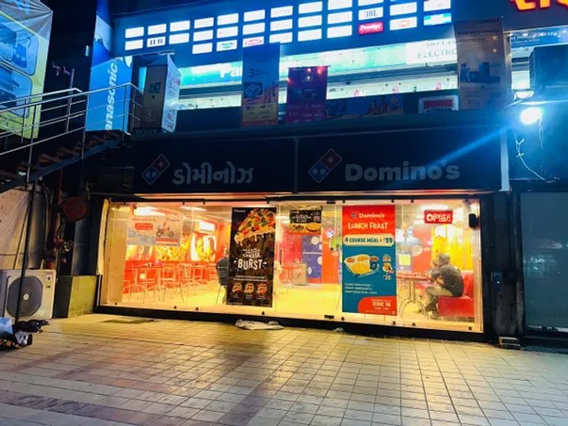 Domino's Pizza | Sector 11, Gandhinagar