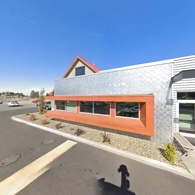 3 Eyed Fish Farmers Market